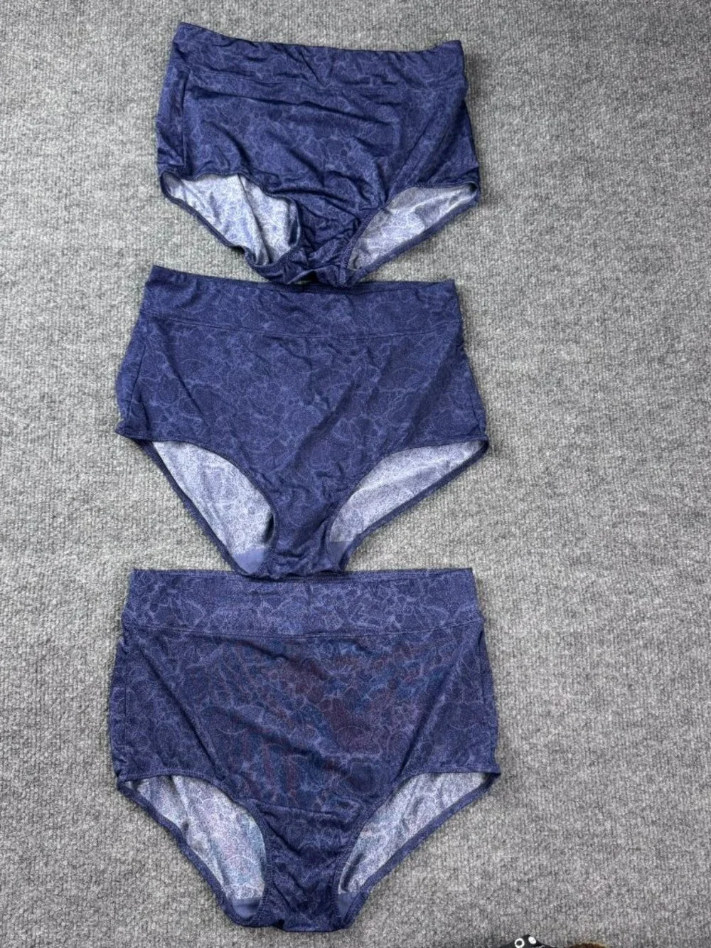 3 Pack Warners Brief Panties Size M 6 RS4381W Navy Floral Stretch Underwear
